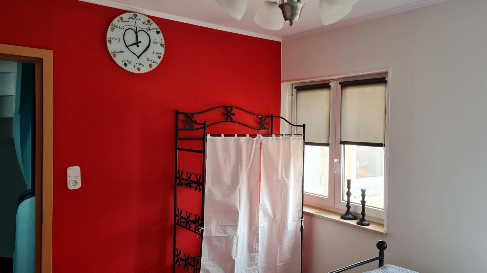 Ferienwohnung Mit Individueller Ausstattung - Jedes Zimmer Ist Anders エアフルト エクステリア 写真